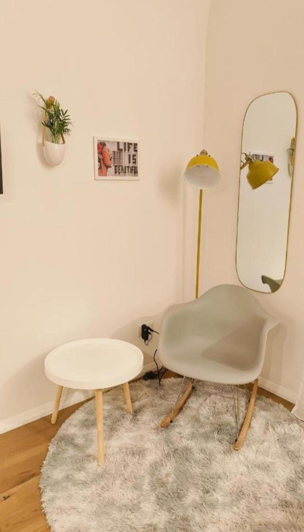 Appartement In Urbs à Salernes Extérieur photo